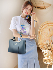 Bolsos cruzados de diseño de moda, bolsos de hombro de cuero PU de alta calidad, bolsos de mano casuales de lujo para mujer - Product Image 2