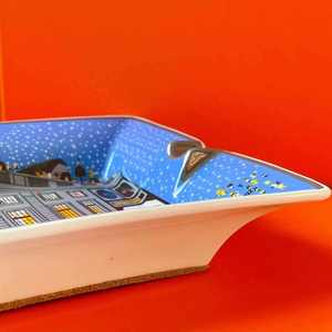 Juego de Ceniceros Cuadrados con Diseño de Edificios, Bandeja Decorativa de Cerámica de Lujo, Juego de Regalo para Decoración de Mesa en el Hogar y la Oficina - Product Image 4