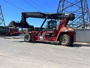 Apilador de contenedores Kalmar DRF450 usado importado, equipo de elevación de contenedores para puerto interior y patio de contenedores ferroviarios - Product Image 3