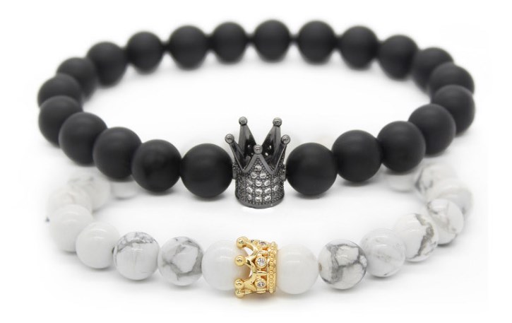 Howlite e pietra nera