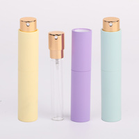Flacon pulvérisateur de voyage personnalisé, flacon de parfum rechargeable avec bouchon à vis, atomiseur de parfum miniature, flacon pulvérisateur pour huile essentielle