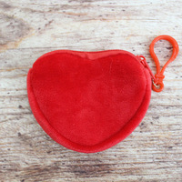 Nouveauté 2026 Mini Portefeuilles en Forme de Cœur Couleur Bonbon, Petite Pochette à Monnaie en Peluche, Porte-clés à Fermeture Éclair, Pochette pour Cartes d'Identité, Sacs de Rangement Cadeau pour Enfants