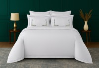 Funda de Almohada Floral Vine Harmony, Diseño Floral de Lujo, Tela de Poliéster Premium, Tacto Suave, Duradera