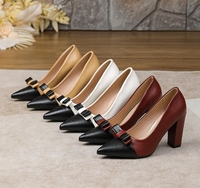 Escarpins à bout pointu et talon carré colorblock pour femme, grande taille, en PU, talons hauts de travail, EU 40-43