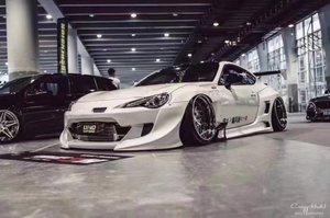 Runde <span class=keywords><strong>GT86</strong></span> Body Kit สำหรับ Toyota 12-16 <span class=keywords><strong>GT86</strong></span> BRZ <span class=keywords><strong>Rocket</strong></span> <span class=keywords><strong>Bunny</strong></span> 3rd กว้างชุดกันชนรถกันชนด้านหน้าด้านข้างกระโปรง Fender - Product Image 5