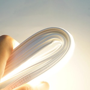 Abat-jour en silicone souple et flexible, sans installation, pour bande lumineuse, durable et ne jaunit pas. - Product Image 3