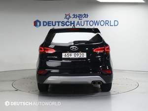 Hyundai Santa Fe CRDi 2015 Usado, Automático, Diésel, SUV, Amplio Espacio, Gran Potencia, Ideal para Uso Familiar y Comercial - Product Image 3