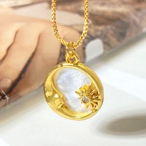 Bijoux célestes, pendentif soleil et lune, plaqué or 18 carats, collier vintage en nacre pour femme - Product Image 2
