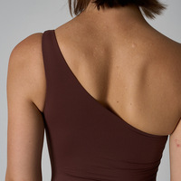 Body string asymétrique à une épaule sans coutures, ultra-extensible, coupe ajustée, invisible, disponible en 3 tons neutres
