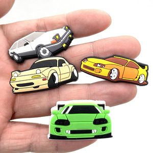 Accessoires décoratifs personnalisables DIY pour chaussures de jardin, boucles en caoutchouc souple à motif de voiture de dessin animé JDM, polyvalents et tendance - Product Image 4
