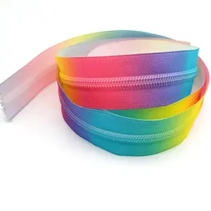 YYX пользовательская многоцветная Радужная лента, нейлоновая молния с зубцами для одежды на молнии