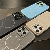 Coques de téléphone portable ultra-fines en PC rigide, design professionnel, avec maille en nid d'abeille pour dissipation thermique, couleur unie, magnétiques