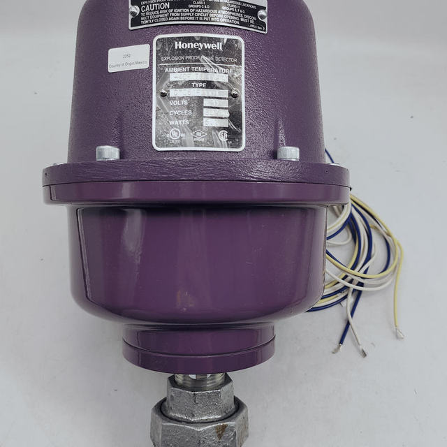 Brand New Original Honeywell Self-checking UV Flame Detector C7061F2001 Spot