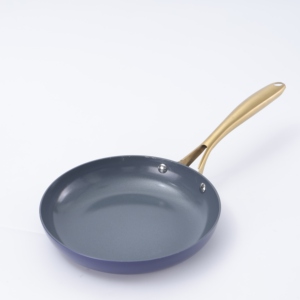 Juego de Ollas y Sartenes de Aluminio Antiadherentes, Juego de Utensilios de Cocina de Varias Piezas, Ollas de Aluminio Ligeras Resistentes al Calor para el Hogar - Product Image 2
