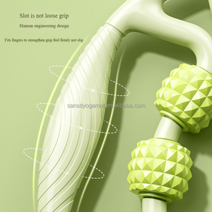 Sansd ที่นวดต้นขาแบบใช้มือถือบรรเทาอาการปวดที่<span class=keywords><strong>หนีบ</strong></span><span class=keywords><strong>ขา</strong></span>แบบลูกกลิ้งโยคะห่วงผ่อนคลายกล้ามเนื้อที่<span class=keywords><strong>หนีบ</strong></span>นวดขา - Product Image 6