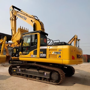 รถขุดมือสอง Komatsu PC220-8 สภาพดี รักษาอย่างดี น้ำหนัก 22 ตัน นำเข้าจากญี่ปุ่น รุ่นยอดนิยม ใช้งานได้ดี มีสินค้าในสต็อก - Product Image 3