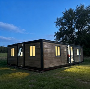 Maison conteneur moderne extensible à 2 chambres, unité préfabriquée de luxe pour jardin avec cuisine et toilettes - Product Image 4