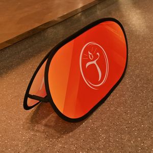 Banderas Pop-Up de Alta Calidad en Oferta - Exhibidores Publicitarios para Exteriores de Fácil Instalación y Múltiples Formas - Product Image 3