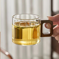 Tasse à thé en verre avec poignée carrée en bois massif, en borosilicate haute résistance, compatible avec les plaques chauffantes électriques, pour service à thé, vente en gros