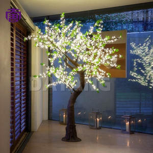 Moderna Lámpara LED con Forma de Árbol de Cerezo con Pétalos Elegantes para Decoración Comercial de Calles, Plazas, Resorts y Festivales en Venta - Product Image 2