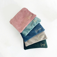 Logo imprimé personnalisé en gros petite pochette à fermeture éclair en velours sac à cosmétiques de luxe de haute qualité bijoux stockage cadeaux maquillage sacs