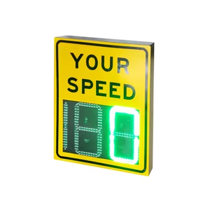 Snelheidsradardetector Op Zonne-Energie Met Verkeersbordmaatregelen En Feedbacksnelheid Voor Snelwegen En Straten