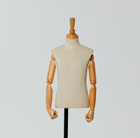 Mannequin de bras supérieur en FRP réglable pour enfants/garçons avec base, style européen original, pour l'affichage de vêtements, pose debout