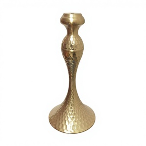 Portacandele Personalizzato in Ottone, Supporto per Candele in Metallo, Accessori Decorativi, Lavorazione Paralumi per Lampade da Tavolo - Product Image 3