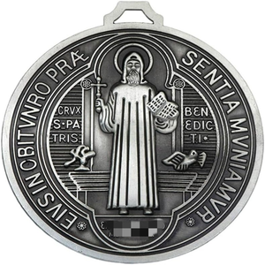Medalla Clásica de San Benito en Plata Antigua Bañada en Níquel Negro Hermana del Carmelo Medalla Sacramental Cristiana de San Benito - Product Image 1