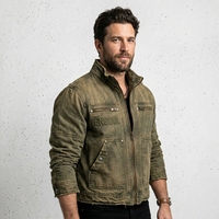 Veste coupe-vent homme en coton délavé style streetwear premium, avec patchwork sur le devant, broderie 3D et fermeture éclair effet vieilli