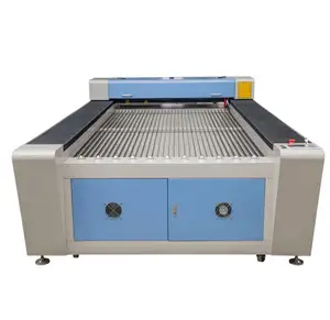 Multifunctionele CO2 Metalen Niet-metalen Lasersnijden Machine1318 1325 Laser Cutter Machines Met Goede Service
