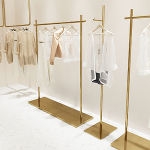 Porte-vêtements <span class=keywords><strong>de</strong></span> <span class=keywords><strong>magasin</strong></span> <span class=keywords><strong>de</strong></span> vêtements <span class=keywords><strong>de</strong></span> luxe léger et écologique, en acier inoxydable, plaqué or titane électrolytique - Product Image 4