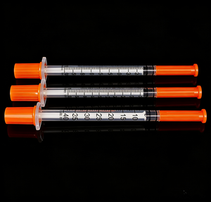 Jeringa de <span class=keywords><strong>Insulina</strong></span> U-100 de 0.3ml, 0.5ml y 1ml con Agujas de 29G, 30G, 31G y 32G, Caja de Empaque Individual con 100 Unidades, Uso Veterinario - Product Image 1