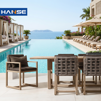Mobilier d'extérieur moderne en bois plastique Ensemble table et chaises d'extérieur Ensemble de mobilier d'extérieur de luxe en aluminium pour patio extérieur