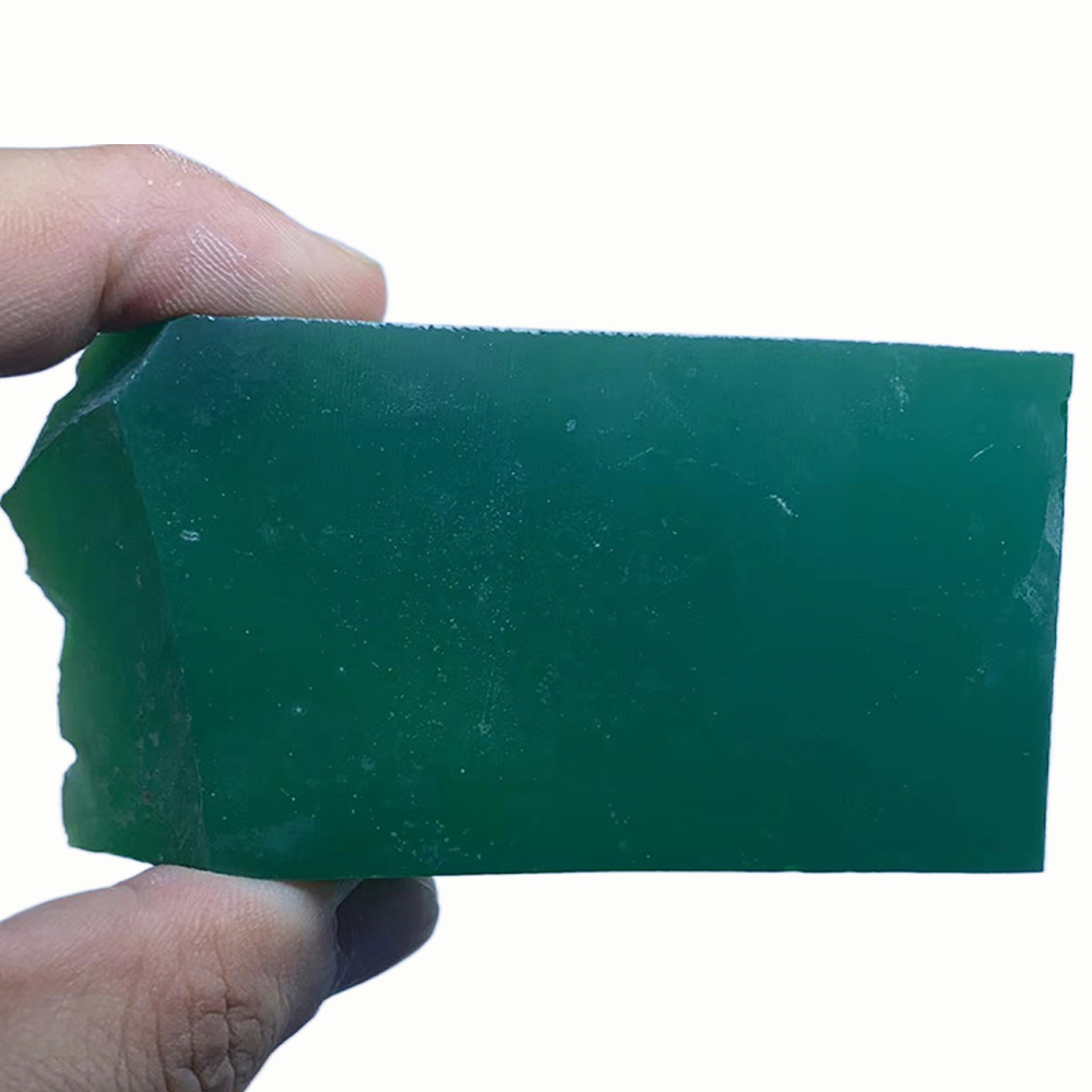 Merence nhà máy trực tiếp Emerald màu xanh lá cây màu Lab Grown sapphire nguyên liệu thô Yag đá