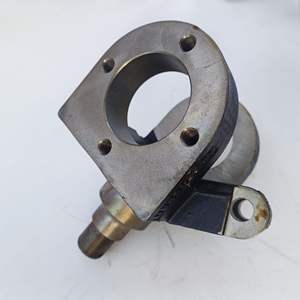 Doosan Daewoo <b>Steering</b> <b>Knuckle</b> 5000 Kg Cast Iron For D35S D40S 2 Forklift Parts - Product Image 1