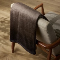 Couverture imprimée LUXE en polyester-coton, douce au toucher, idéale pour la maison, les voyages et les programmes cadeaux.