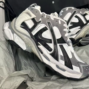 Zapatillas Deportivas Unisex de Estilo Retro París, Transpirables, con Forro de Malla, Suela de Goma, Modelo 7 Runner Dad Shoes - Product Image 1