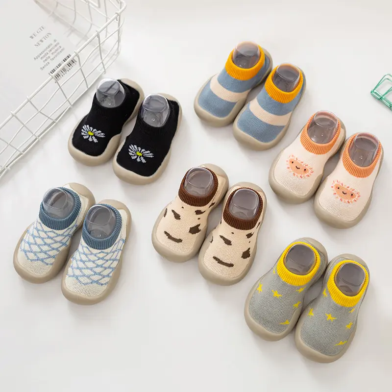 Meias para bebê de borracha antiderrapantes, sapatos de bebê tipo sola de borracha 2023
