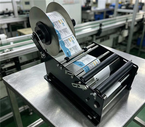 Compact Manual Round <b>Bottle</b> Labeler Machine Hand Operated Sticker Labeling Machine for <b>Small</b> Business - Product Image 3