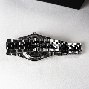 นาฬิกาข้อมือผู้ชายคุณภาพเยี่ยม ดีไซน์หรูหรา กันน้ำ กลไกอัตโนมัติ NH35 - Product Image 5
