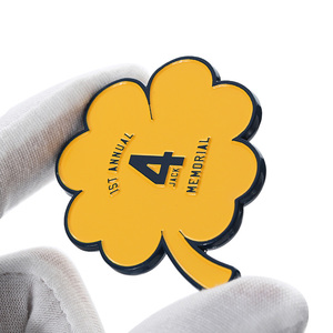 Adesivi in metallo personalizzato <span class=keywords><strong>smalto</strong></span> morbido 3D logo nero <span class=keywords><strong>opaco</strong></span> etichetta in metallo adesivo adesivi decorativi logo personalizzato - Product Image 2