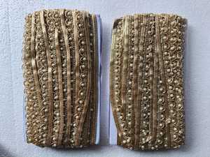 Bordure de luxe en dentelle de perles brodées dorées sur mesure pour saris et robes Touche riche et élégante - Product Image 5