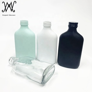 Botella de licor de vidrio con tapa negra mate, <span class=keywords><strong>200ml</strong></span> - Product Image 5