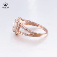 Diamants de forme ovale or jaune or Rose brillant Halo CZ diamant fait à la main creux Double anneau pour dames