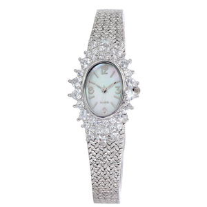 <span class=keywords><strong>Montre</strong></span>-bracelet de luxe pour femme avec mouvement à quartz Miyota, boîtier carré en laiton, cadran en verre et diamants - Product Image 2