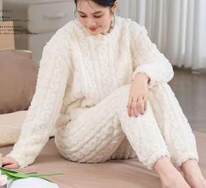 Nuovo inverno <span class=keywords><strong>in</strong></span> velluto corallo comodo <span class=keywords><strong>in</strong></span> <span class=keywords><strong>cotone</strong></span> semplice moda Set caldo abbigliamento da notte per la casa Set di pigiami termici da <span class=keywords><strong>donna</strong></span> - Product Image 6