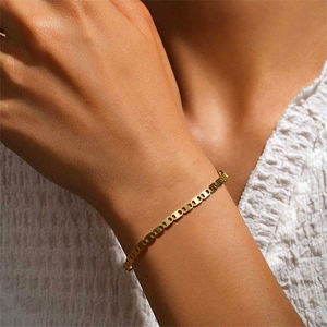 5. سلاسل عنق عنق من الفولاذ المقاوم للصدأ للنساء ، قلادات ترقوة ذهبية PVD للنساء ، طقم سوار وقلادة بسلسلة ربط بمارينر مسطحة - Product Image 2