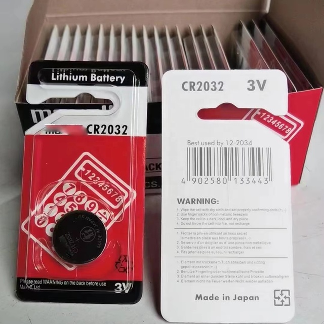 Wholesale Price CR2032 3V Lithium Coin Battery for Watches Calculators Car Key Fob