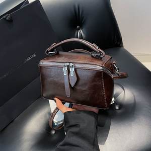 Sac à main rétro tendance, sac bandoulière pour filles, sac à bandoulière à sangle unique, petit sac carré - Product Image 3